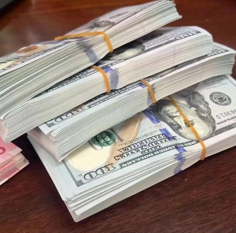 机构：日元兑美元若跌破162 可能迅速跌向170