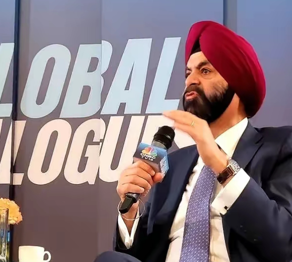 世界银行行长:人工智能有助于解决新兴市场就