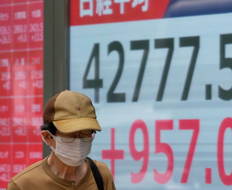 日经指数持平 游戏和金属股上涨