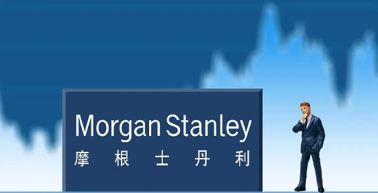 特朗普不认为伊朗在霍尔木兹海峡布设水雷 称还