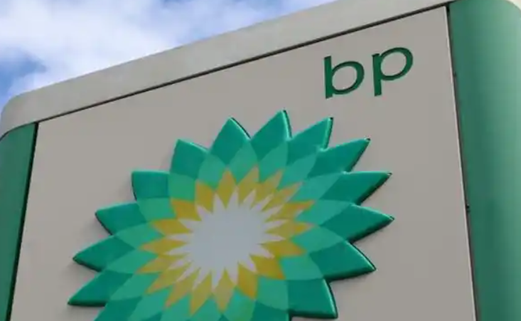 英国石油巨头BP董事长因公司治理问题突遭解雇