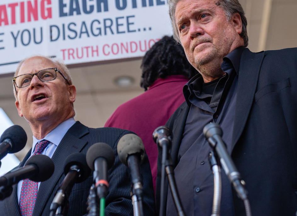 华盛顿特区检察官：枪手被控两项重罪